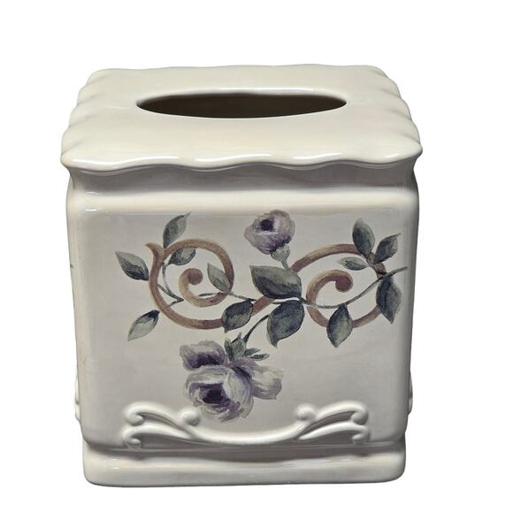Dillard's Croscill Chambord Ceramic Amethyst Floral Design Tissue Box Cover - Picture 1 of 9